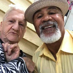 Meet your Posher, Minter